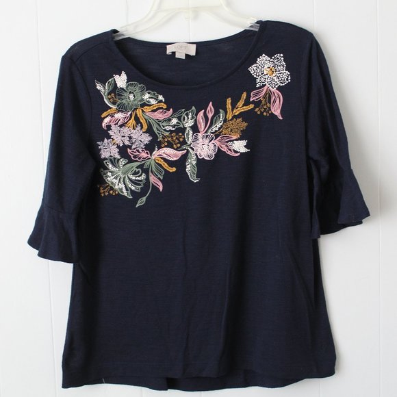 Ann Taylor Outlet Black Scoop Neck 3/4 Bell Sleeve Floral Accent Top Size Small - Picture 1 of 8